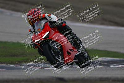 media/Nov-30-2025-TrackDaz (Sun) [[d8b22663df]]/C Group/Session 4 (Outside Grapevine)/